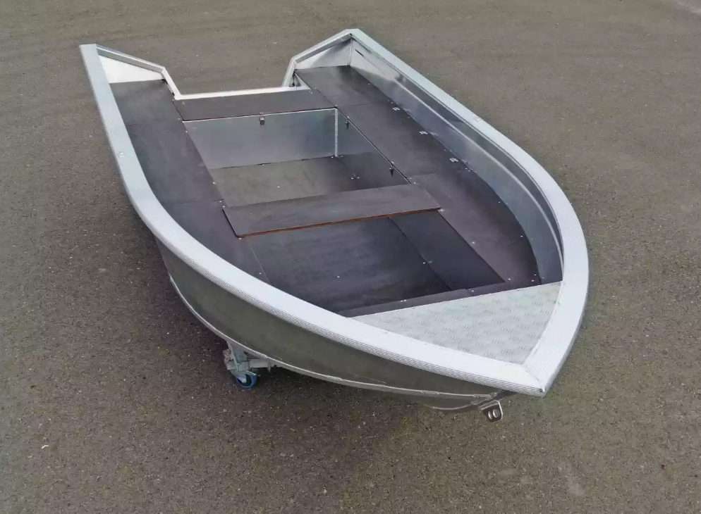 Алюминиевая лодка  Неман-420 в Иваново