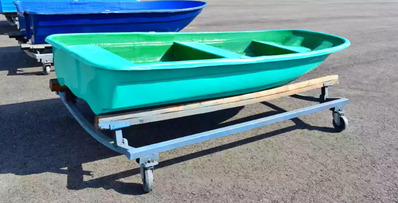 Стеклопластиковая лодка Старт (тримаран) в Иваново