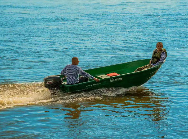 Стеклопластиковая лодка Neman-340 (тримаран) в Иваново