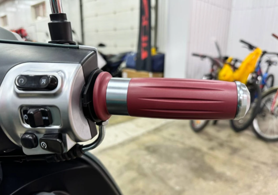 Скутер PROMAX Miami 240 (49) в Иваново