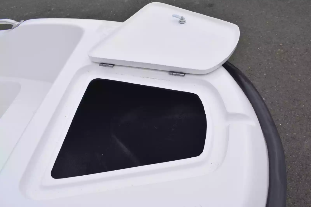 Стеклопластиковая лодка Пингвин New (тримаран) в Иваново