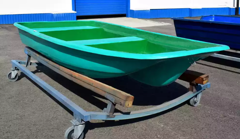 Стеклопластиковая лодка Старт (тримаран) в Иваново