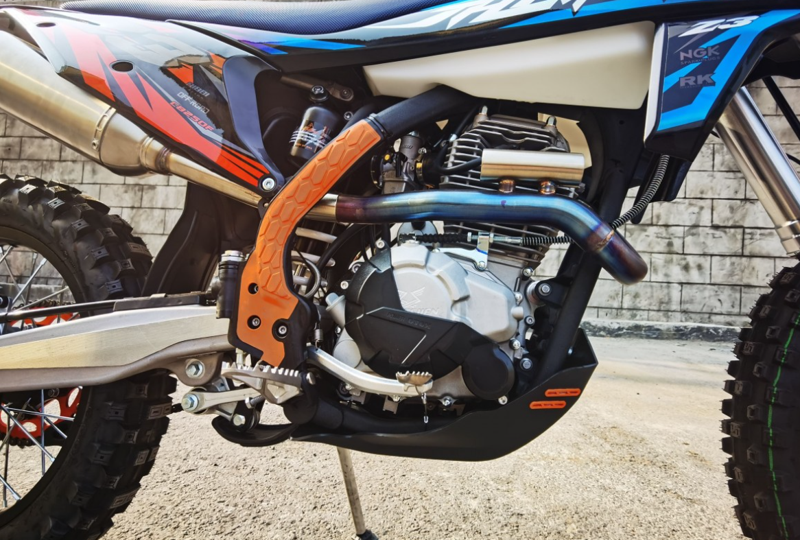 Мотоцикл JHLMOTO JHL Z3 CB250 (172FMM-3A) в Иваново