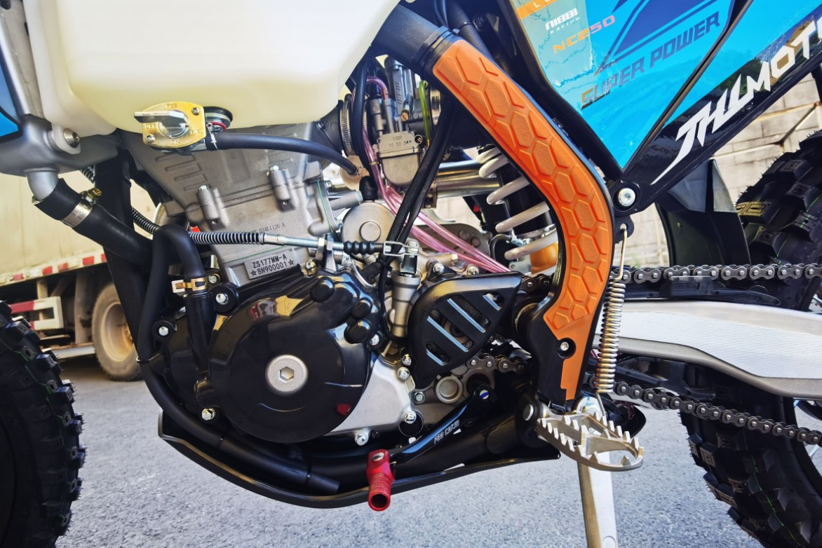 Мотоцикл JHLMOTO JHL Z7 NC250S (177MM-A) в Иваново