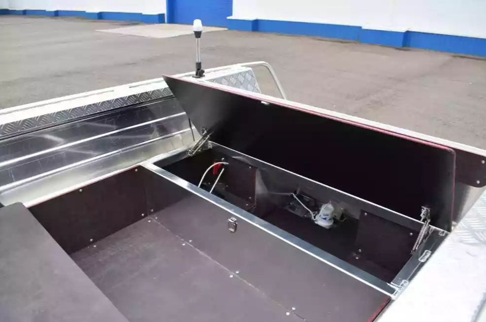 Алюминиевая лодка Wyatboat-390 DCM Увеличенный борт в Иваново