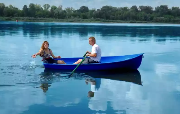 Стеклопластиковая лодка Дельфин в Иваново