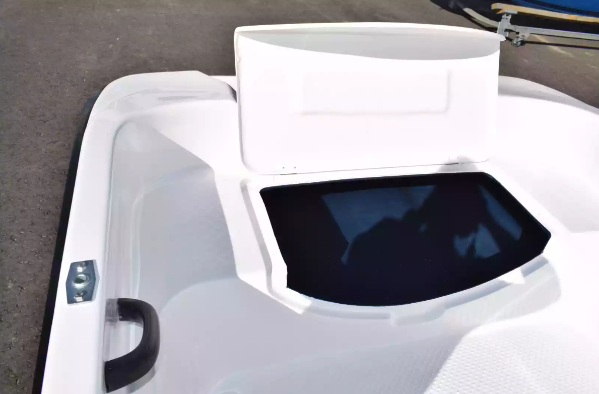 Стеклопластиковая лодка Пингвин (тримаран) в Иваново