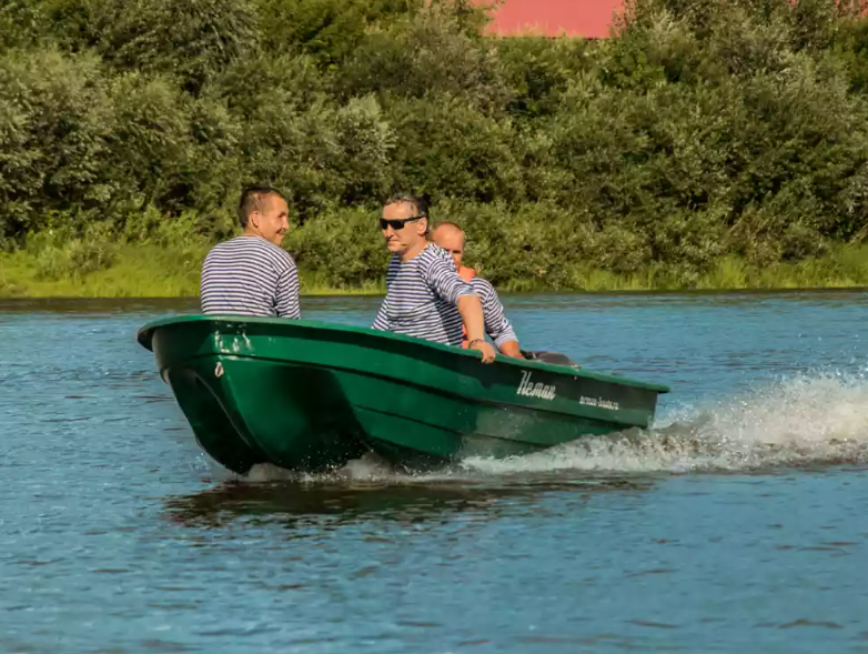 Стеклопластиковая лодка Neman-340 (тримаран) в Иваново