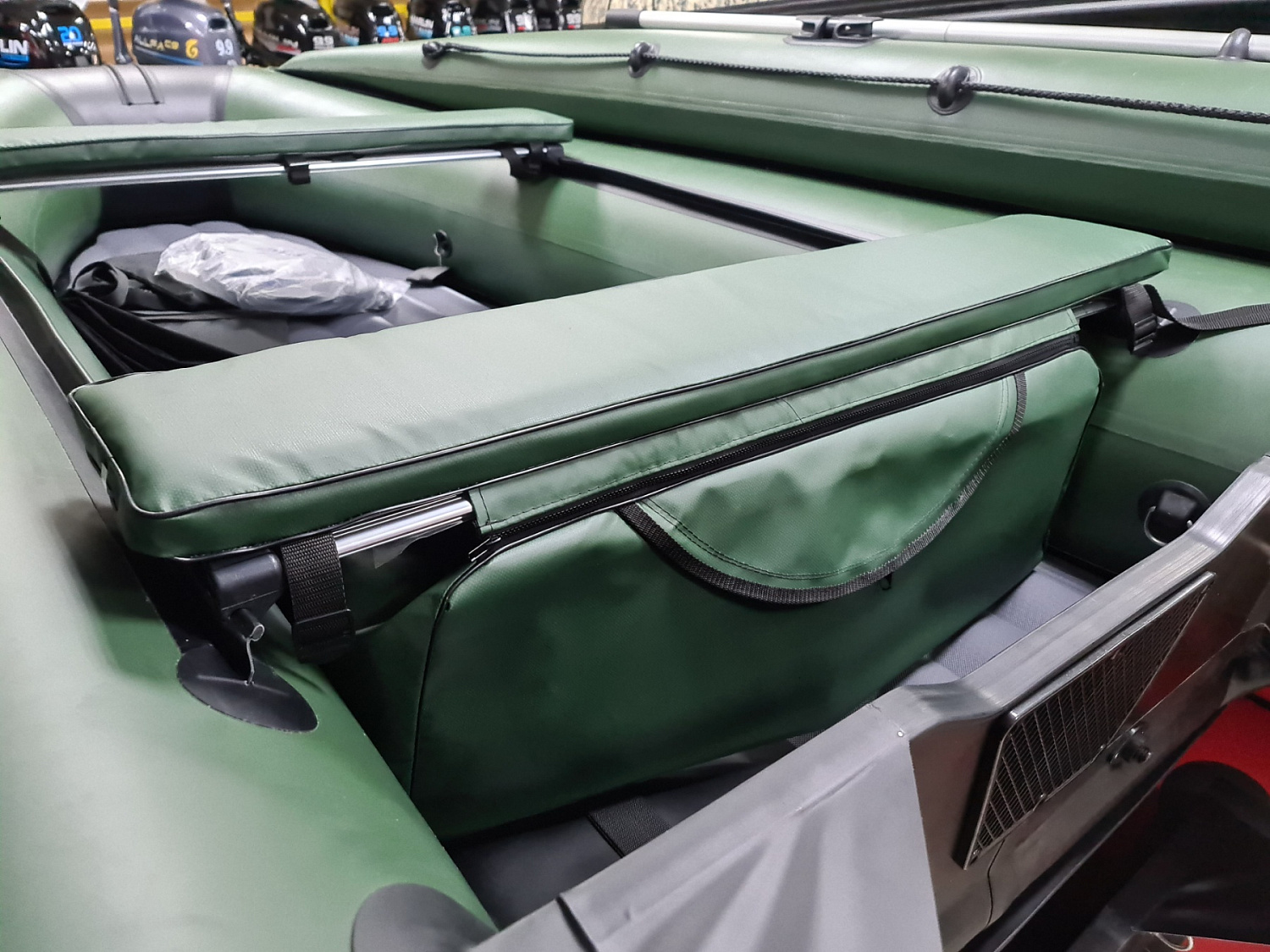 КОМПЛЕКТ МЯГКИХ НАКЛАДОК С СУМКОЙ ДЛЯ ЛОДОК 90Х20 ЗЕЛЕНЫЙ в Иваново