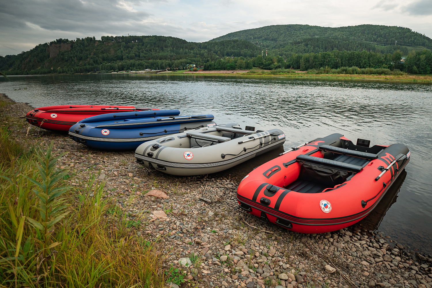 Лодка MISHIMO RIVER FJET PRO 430  под водомет в Иваново