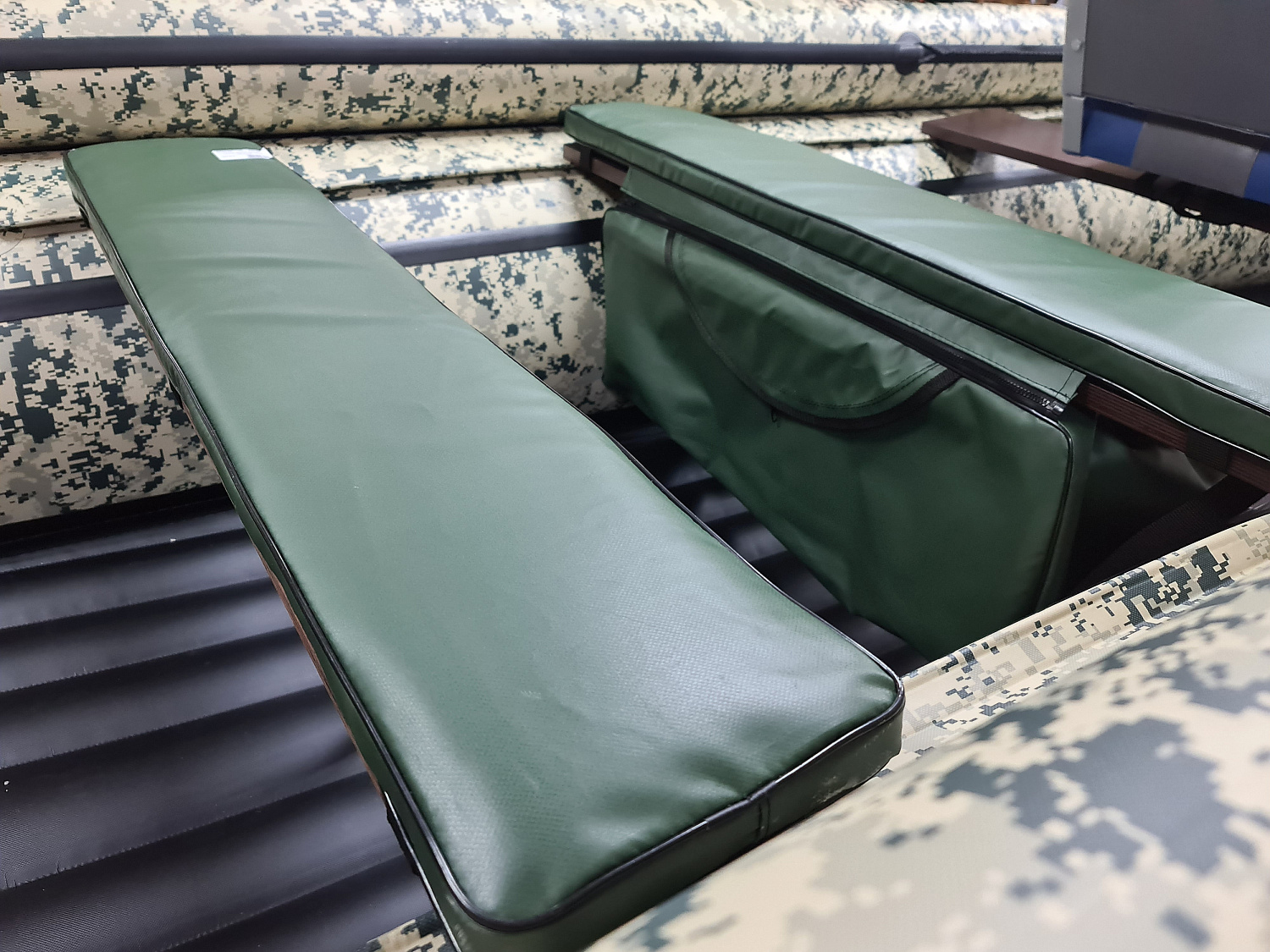 КОМПЛЕКТ МЯГКИХ НАКЛАДОК С СУМКОЙ ДЛЯ ЛОДОК 110Х20 ЗЕЛЕНЫЙ в Иваново